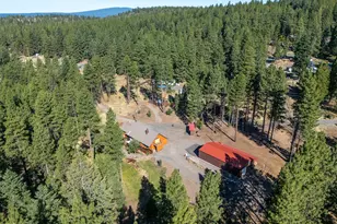 15780 Homestead Ln, Klamath Falls, OR 97601 - Photo 2