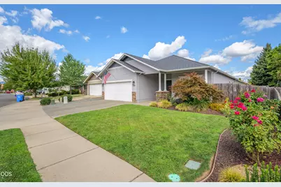 2140 SW Nick Way, Grants Pass, OR 97527 - Photo 36