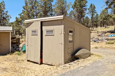 19223 N Poe Valley Road, Klamath Falls, OR 97603 - Photo 42