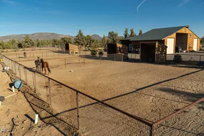 16470 SW Highway 126, Powell Butte, OR 97753 - Photo 36
