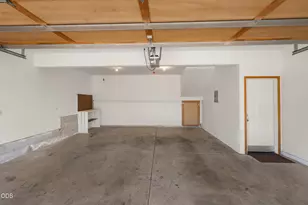 1207 Springbrook Rd, Medford, OR 97504 - Photo 24