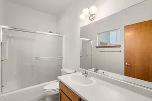1207 Springbrook Rd, Medford, OR 97504 - Photo 18