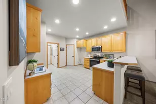 8414 Forest Ridge Loop, Redmond, OR 97756 - Photo 16