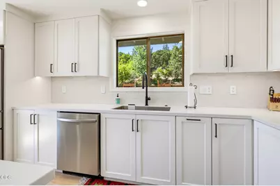 1509 Woodland Drive, Ashland, OR 97520 - Photo 12