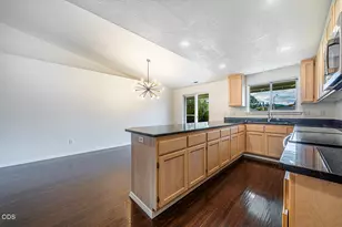 1118 Angela Ct, Central Point, OR 97502 - Photo 18