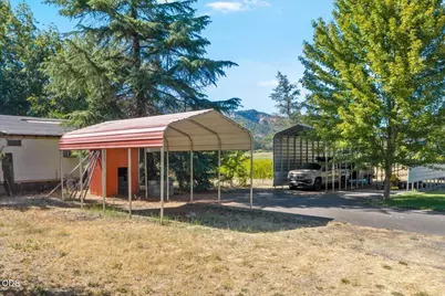 1833 2nd Avenue, Gold Hill, OR 97525 - Photo 46