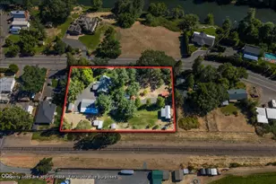 1833 2nd Ave, Gold Hill, OR 97525 - Photo 32