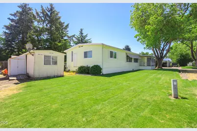 2600 Stearns Way #SPC 1B, Medford, OR 97501 - Photo 24