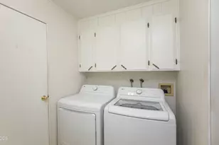 2600 Stearns Way, Medford, OR 97501 - Photo 22
