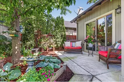 503 Antilles Lane, Medford, OR 97501 - Photo 8