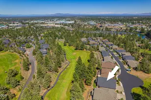 2596 NW Pine Terrace Dr, Bend, OR 97703 - Photo 12