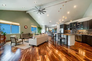 256 Robert Trent Jones Blvd, Eagle Point, OR 97524 - Photo 4