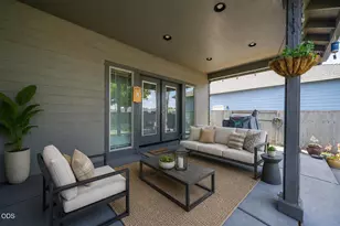 256 Robert Trent Jones Blvd, Eagle Point, OR 97524 - Photo 26