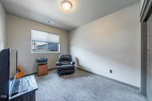 256 Robert Trent Jones Blvd, Eagle Point, OR 97524 - Photo 22
