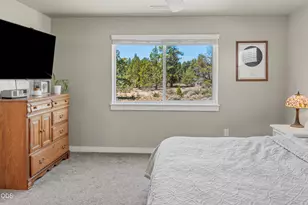 60865 SE Sweet Pea Dr, Bend, OR 97702 - Photo 34