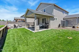 60865 SE Sweet Pea Dr, Bend, OR 97702 - Photo 26