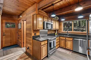 13737 Speedwell, Black Butte Ranch, OR 97759 - Photo 16
