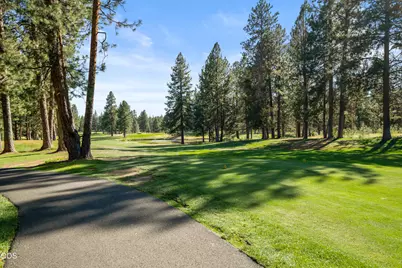 60775 Currant Way, Bend, OR 97702 - Photo 52