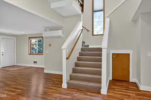 1050 NE Butler Market Rd, Bend, OR 97701 - Photo 14