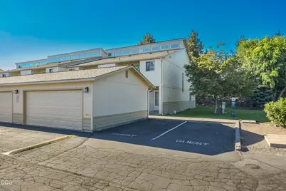 1050 NE Butler Market Road #APT 47, Bend, OR 97701 - Photo 1