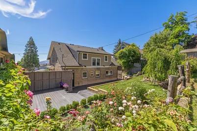 219 Pine Street, Klamath Falls, OR 97601 - Photo 54