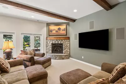 2390 Osprey Drive, Redmond, OR 97756 - Photo 58