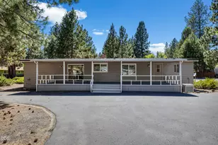 60992 Springcrest Dr, Bend, OR 97702 - Photo 28