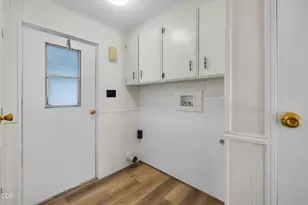 60992 Springcrest Dr, Bend, OR 97702 - Photo 34