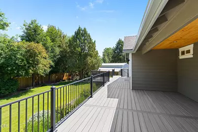 21186 Charity Lane, Bend, OR 97702 - Photo 36