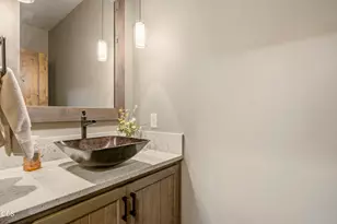 751 S Redwood St, Sisters, OR 97759 - Photo 32