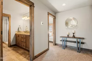 751 S Redwood St, Sisters, OR 97759 - Photo 58