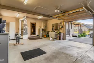 751 S Redwood St, Sisters, OR 97759 - Photo 64
