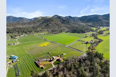 13990 N Applegate Road, Applegate, OR 97530 - Photo 6