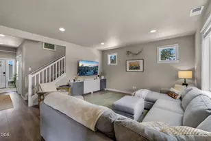 774 N Reed St, Sisters, OR 97759 - Photo 14