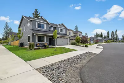 774 N Reed Street, Sisters, OR 97759 - Photo 2