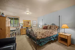17745 Sarazen Ln, Bend, OR 97707 - Photo 24