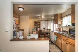 475 SE Douglas St, Bend, OR 97702 - Photo 10