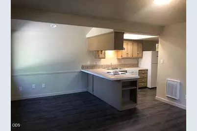 475 SE Douglas Street, Bend, OR 97702 - Photo 12
