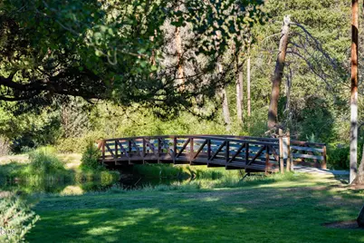 19077 Mount McLoughlin Lane, Bend, OR 97703 - Photo 66