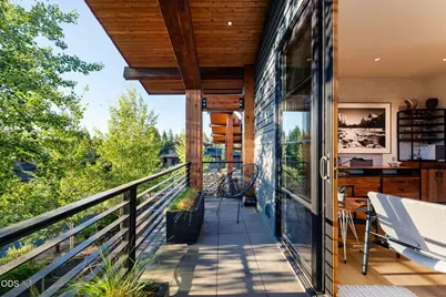 19077 Mount McLoughlin Lane, Bend, OR 97703 - Photo 42