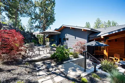 19077 Mount McLoughlin Lane, Bend, OR 97703 - Photo 56