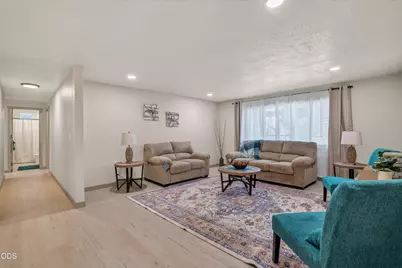 238 Grandview Lane, Grants Pass, OR 97527 - Photo 6