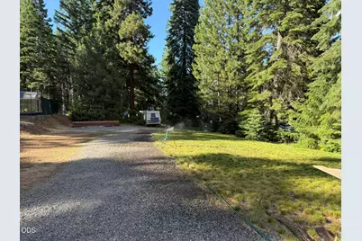 22510 Fir Street, Klamath Falls, OR 97601 - Photo 16