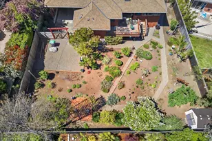 1056 Beswick Way, Ashland, OR 97520 - Photo 46