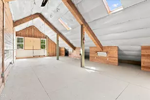 101 Rocky Knoll Ln, Jacksonville, OR 97530 - Photo 40
