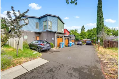 1169 Iowa Street, Ashland, OR 97520 - Photo 2