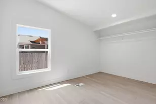 7927 Wilson Way, White City, OR 97503 - Photo 12