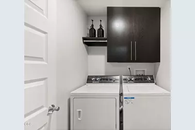 1142 N Haskell Street, Central Point, OR 97502 - Photo 22