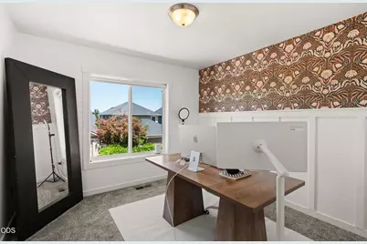 1142 N Haskell Street, Central Point, OR 97502 - Photo 18