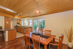 886 Palmer Rd, Ashland, OR 97520 - Photo 10